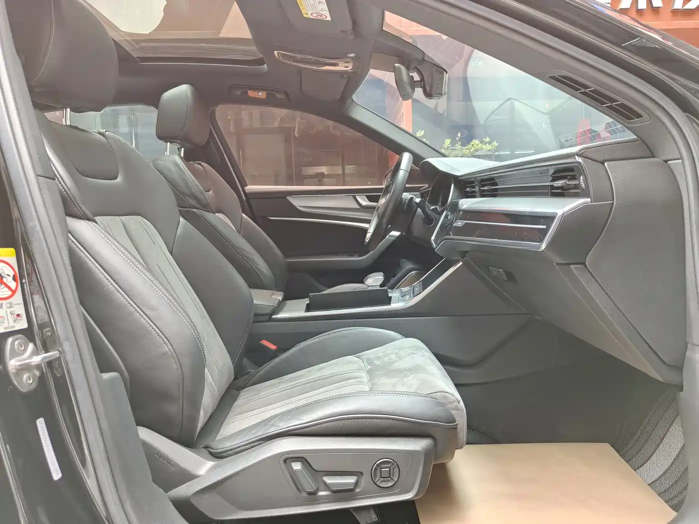 Audi A6L 2019 45 TFSI quattro Premium Dynamic фото 5