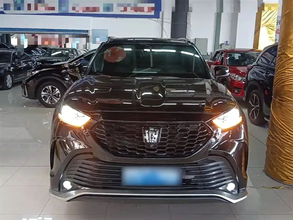 Toyota Crown Kluger 2022 2.0T 4WD Sporty Edition фото 3