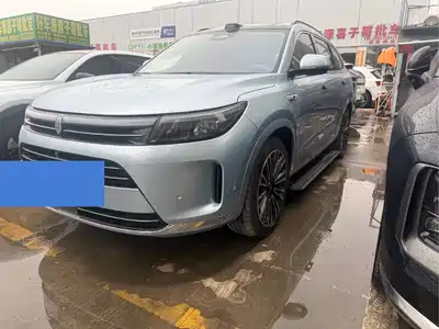 AITO M7