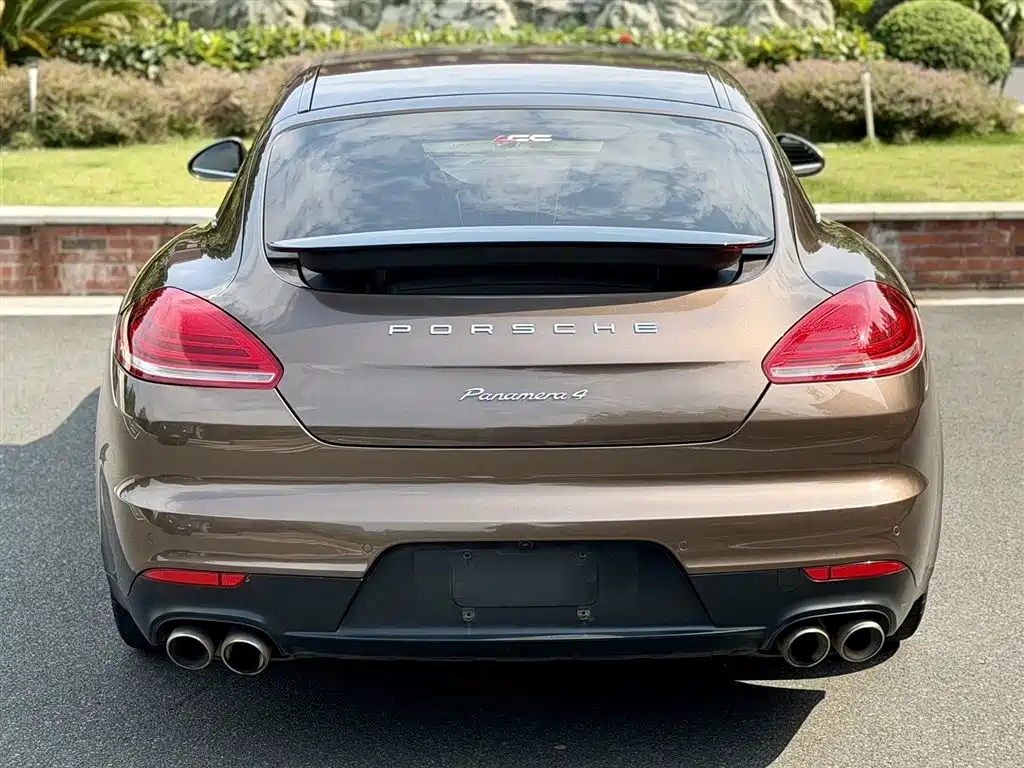 Porsche Panamera 2014 Panamera 4 Executive 3.0T фото 7