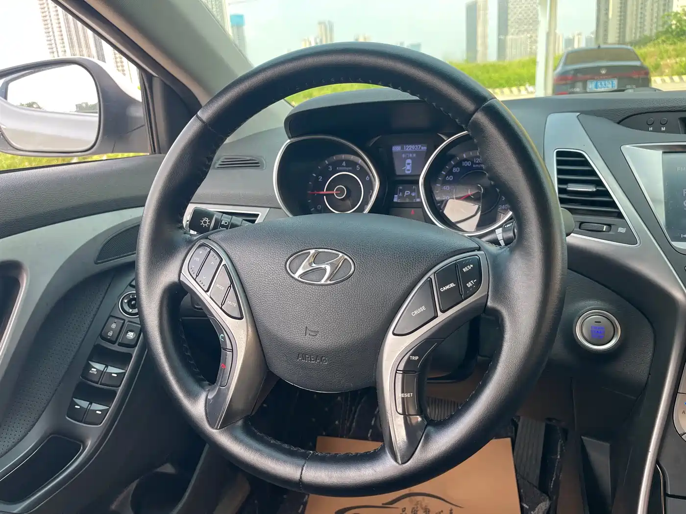 Hyundai Langdong 2015 1.6L Auto Exclusive фото 10