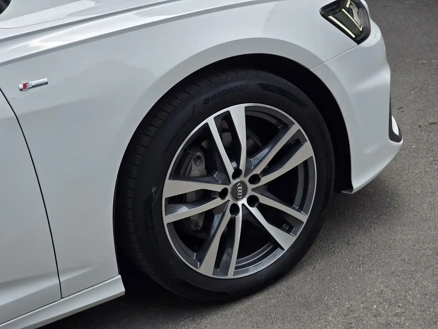 Audi A6L 2019 40 TFSI Luxury Dynamic фото 8