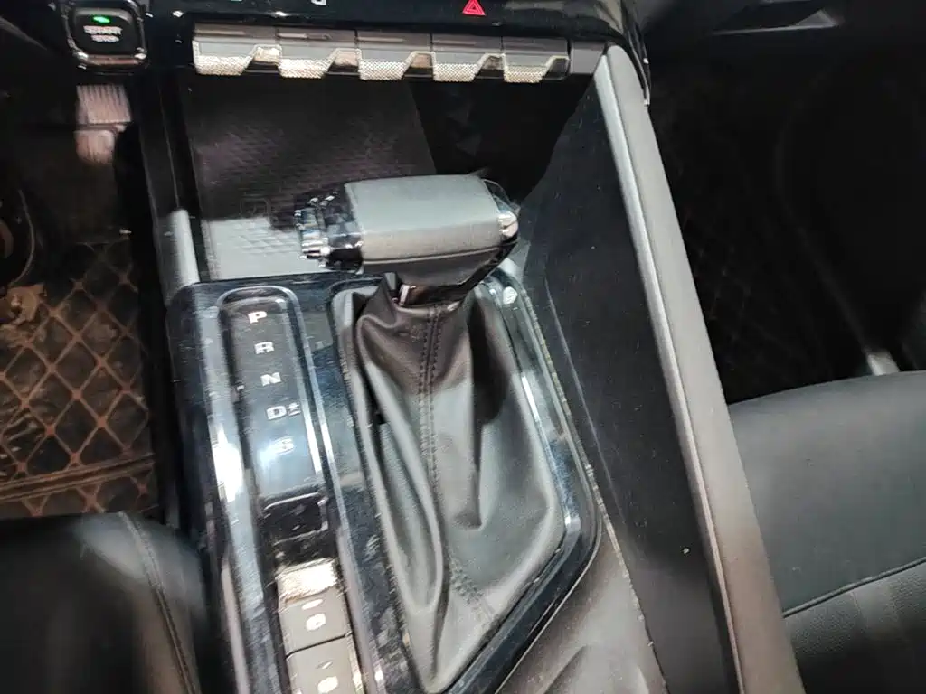 Baojun Valli 2021 2021 1.5T Nagqu Starry Sky CVT Flagship Model