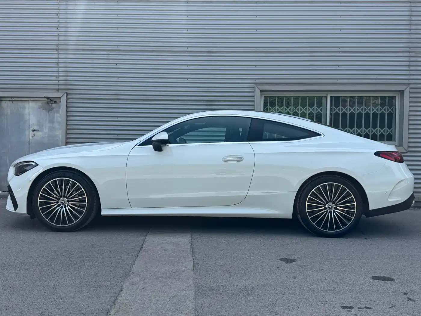 Mercedes-Benz CLE 2025 CLE 260 Coupe фото 4