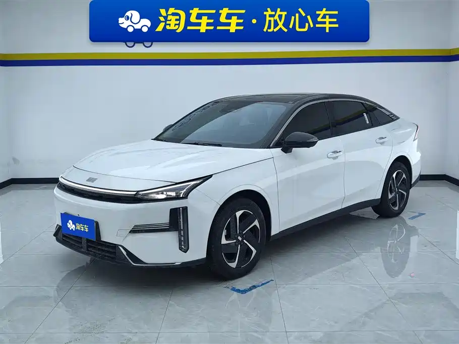Geely Galaxy Galaxy L6 2025 EM-i 140km Explorer+ Edition