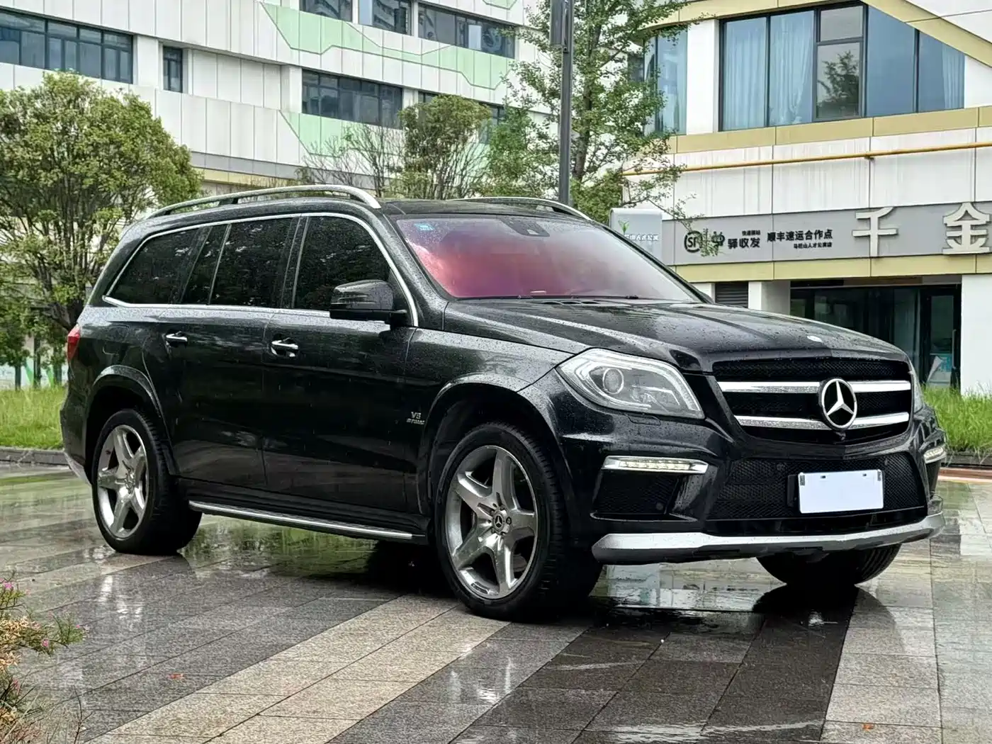 Mercedes-Benz GL-Class AMG 2014 AMG GL 63 фото 3