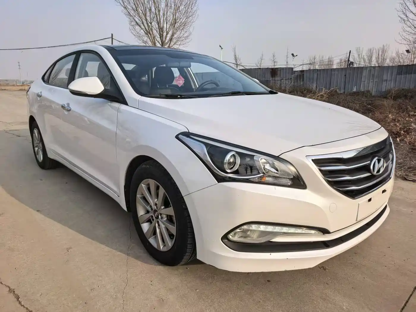 Hyundai Mistra 2016 1.8L Automatic Smart GLS фото 3