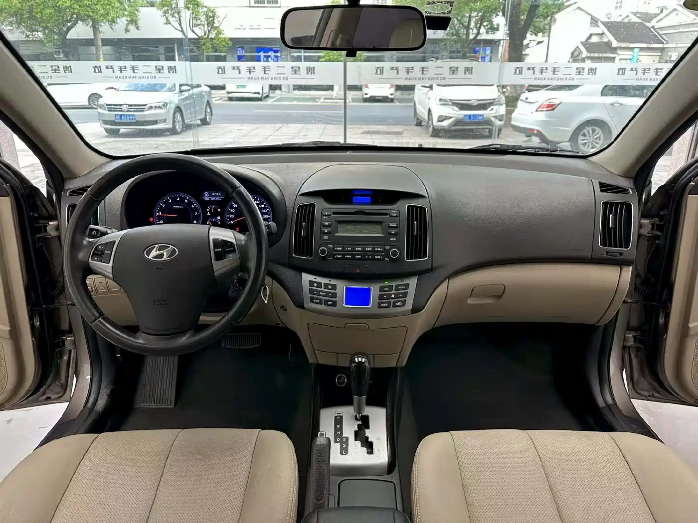 Hyundai Elantra 2011 1.6L Automatic Luxury фото 5