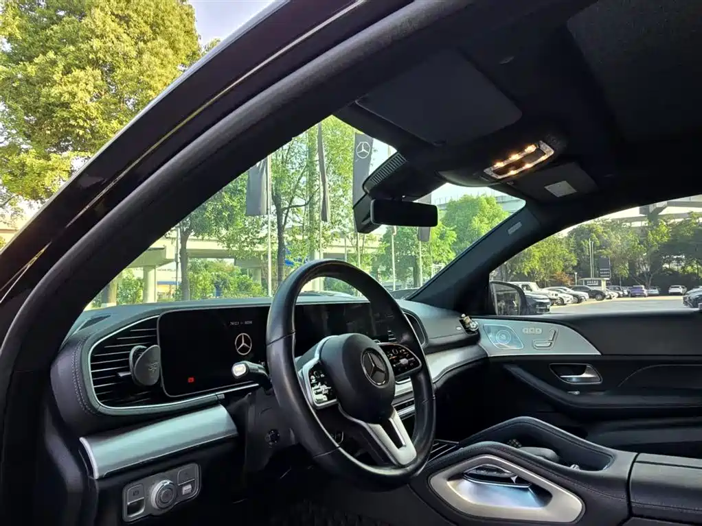 Mercedes-Benz GLE Coupe 2020 GLE 350 4MATIC Coupe SUV Luxury фото 15