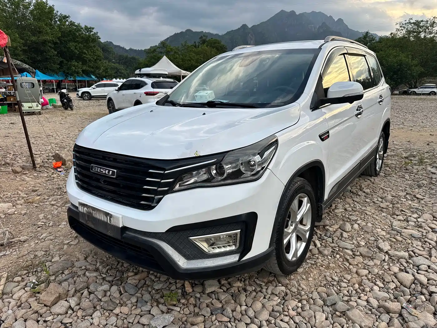 Bisu Auto Bisu T5 2017 2017 1.5T Manual Luxury
