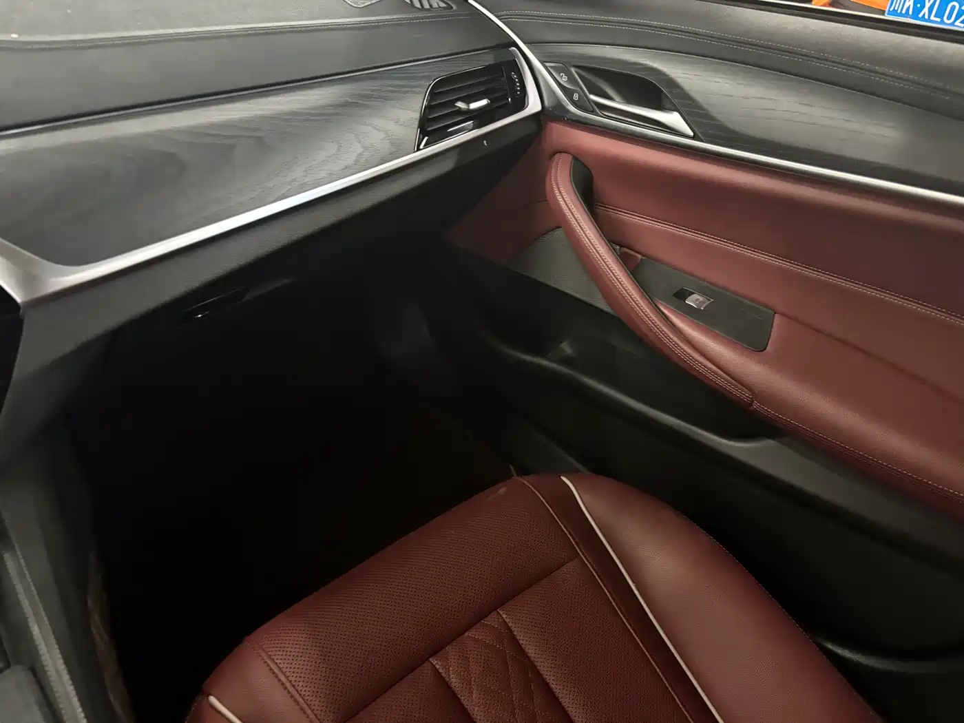 BMW 5 Series 2022 Facelift 530Li Leading M Sport Package фото 12