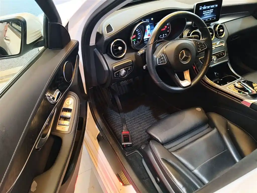 Mercedes-Benz C-Class 2018 C 180 L Fashion Sport Edition фото 16