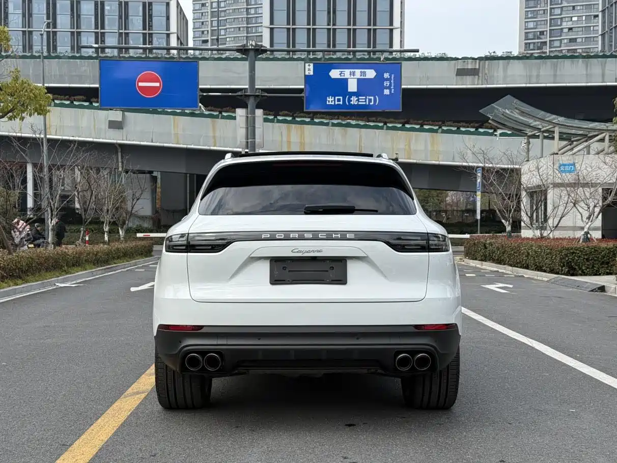 Porsche Cayenne 2019 Cayenne 3.0T фото 5