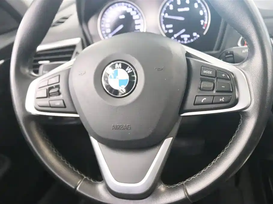 BMW 1 Series 2018 118i Design Package фото 6