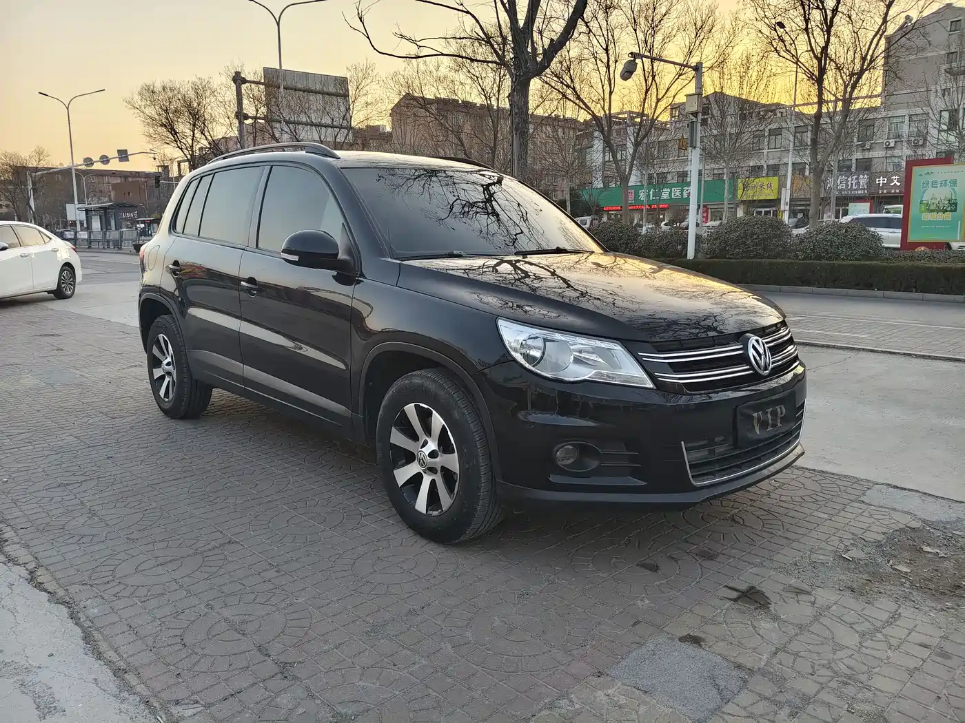 Volkswagen Tiguan 2012 1.8TSI Automatic 4WD Elite Edition фото 3