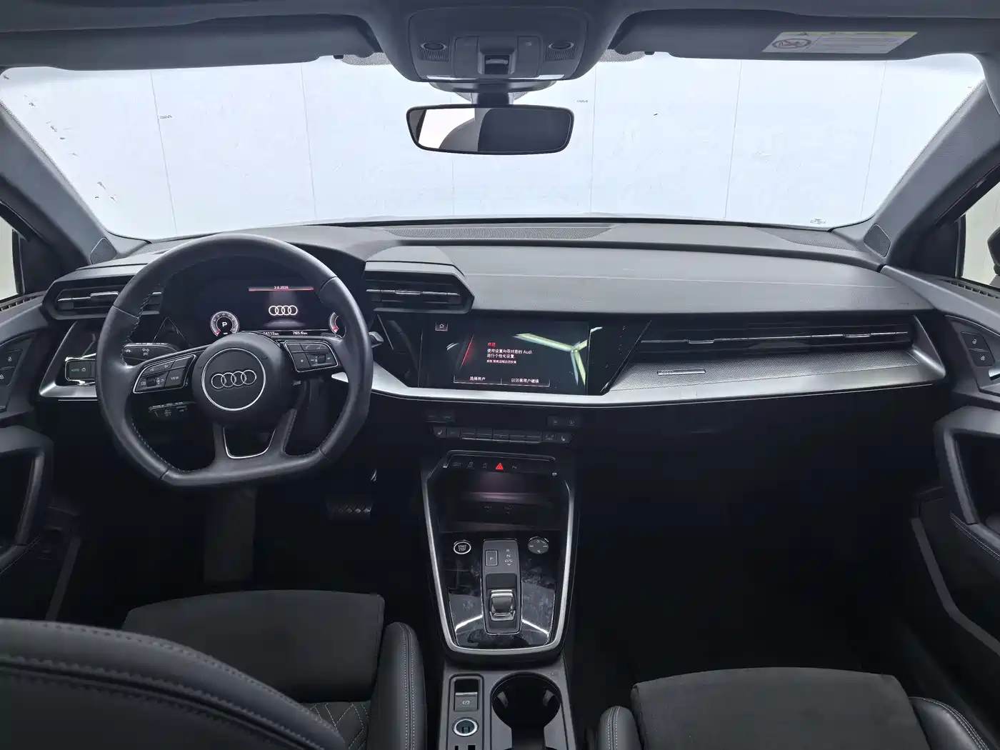 Audi A3 2022 Sportback 35 TFSI Luxury Sport фото 4