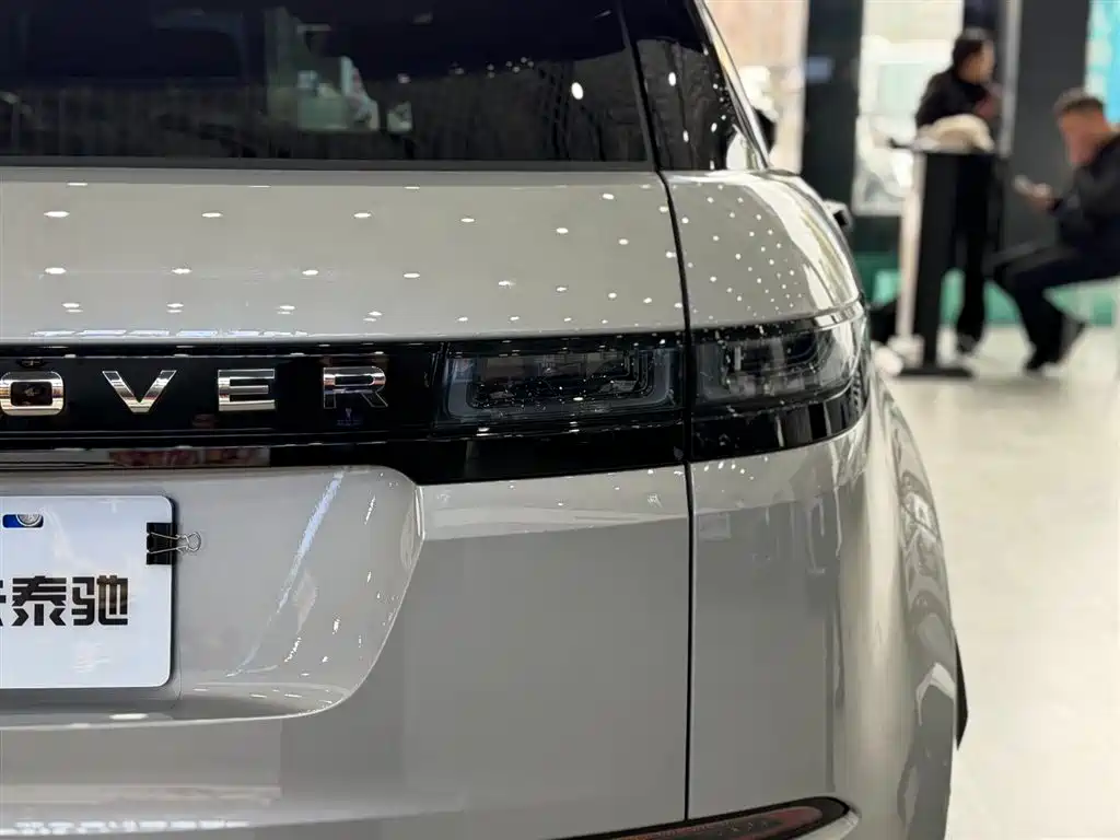 Land Rover Range Rover Evoque 2021 Range Rover Evoque L 249PS R-Dynamic S Performance Edition фото 10