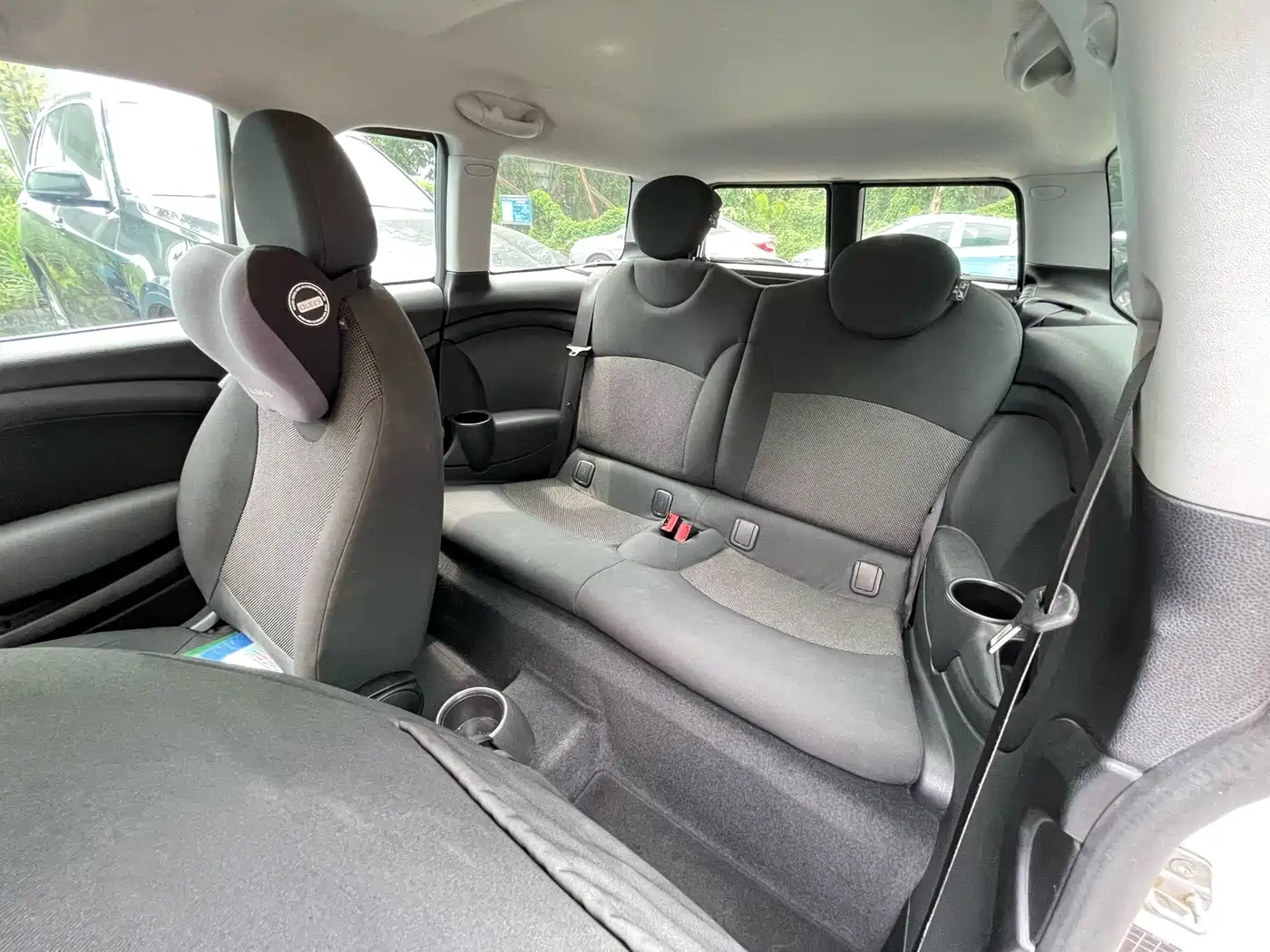 MINI CLUBMAN 2010 2010 1.6L COOPER Cheer