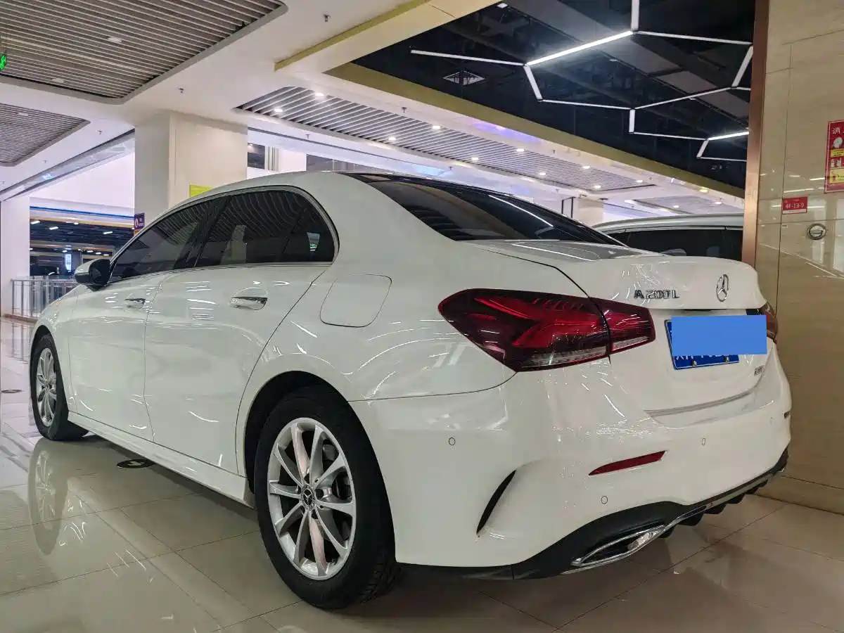Mercedes-Benz A-Class 2022 Facelift A 200 L Sport Sedan Fashion Style фото 5