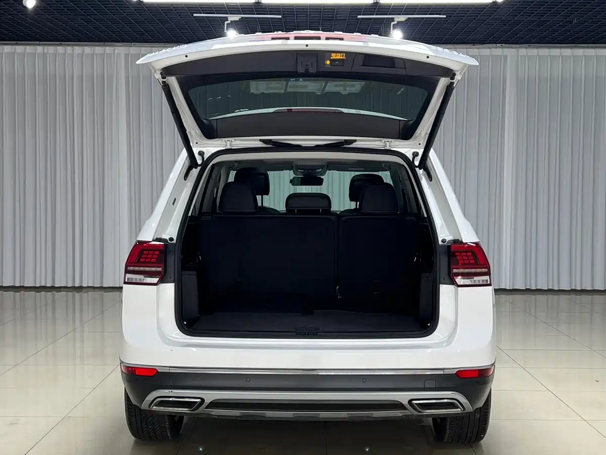 Volkswagen Teramont 2017 530 V6 AWD Ultimate Flagship Edition фото 6