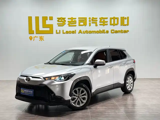 Toyota Frontlander 2024