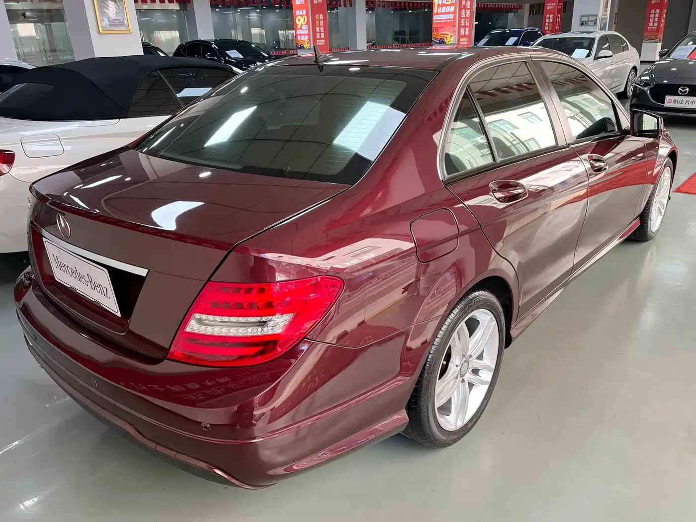 Mercedes-Benz C-Class 2013 C 180 Classic Grand Edition фото 6