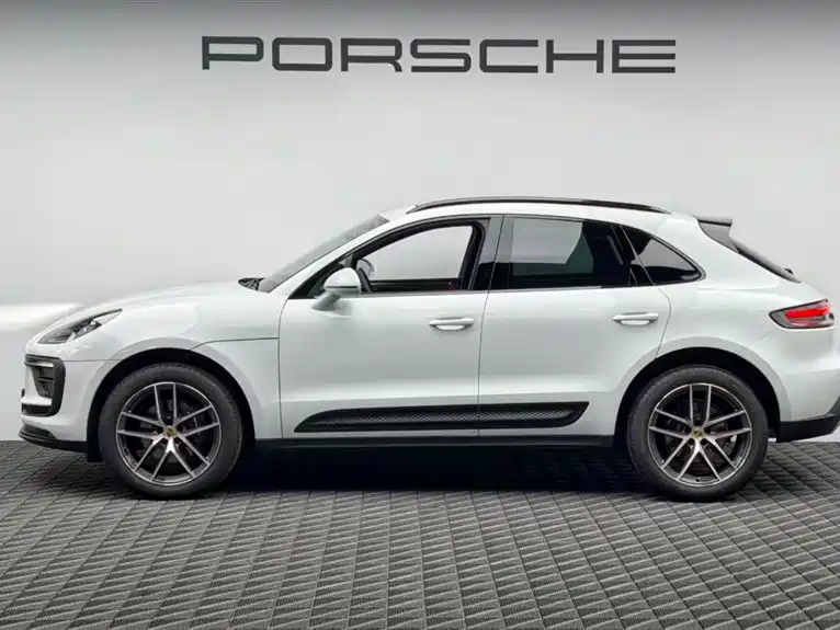 Porsche Macan 2024 Macan 2.0T фото 4
