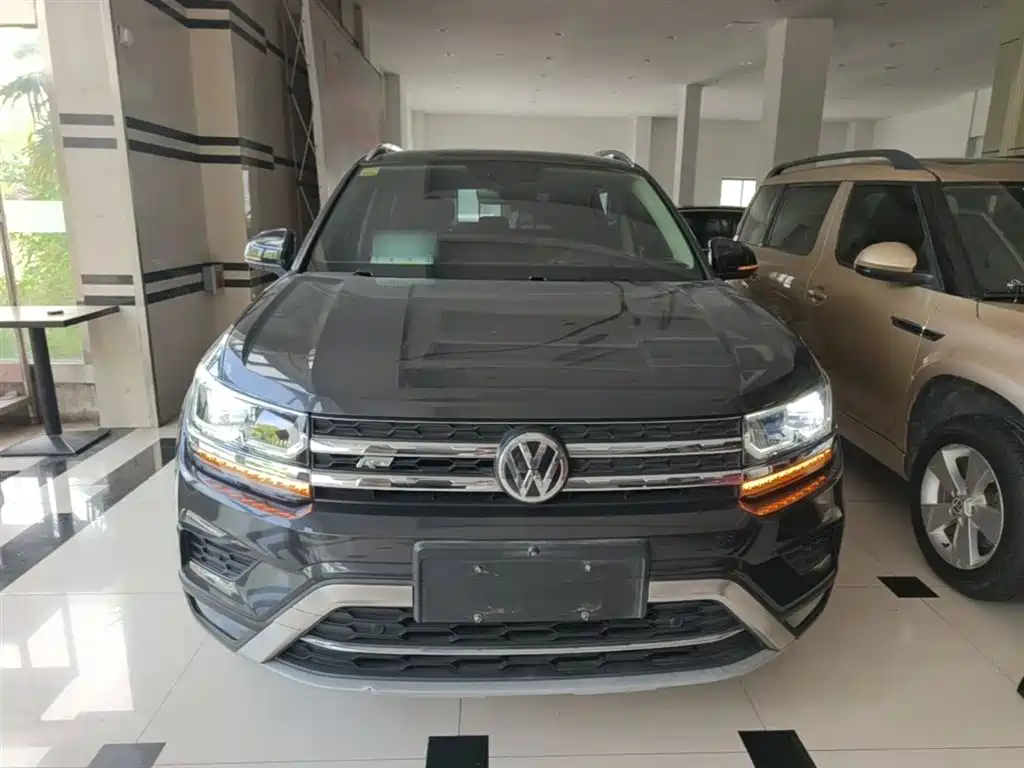 Volkswagen Tharu 2019 280TSI 2WD Flagship Edition China V фото 3