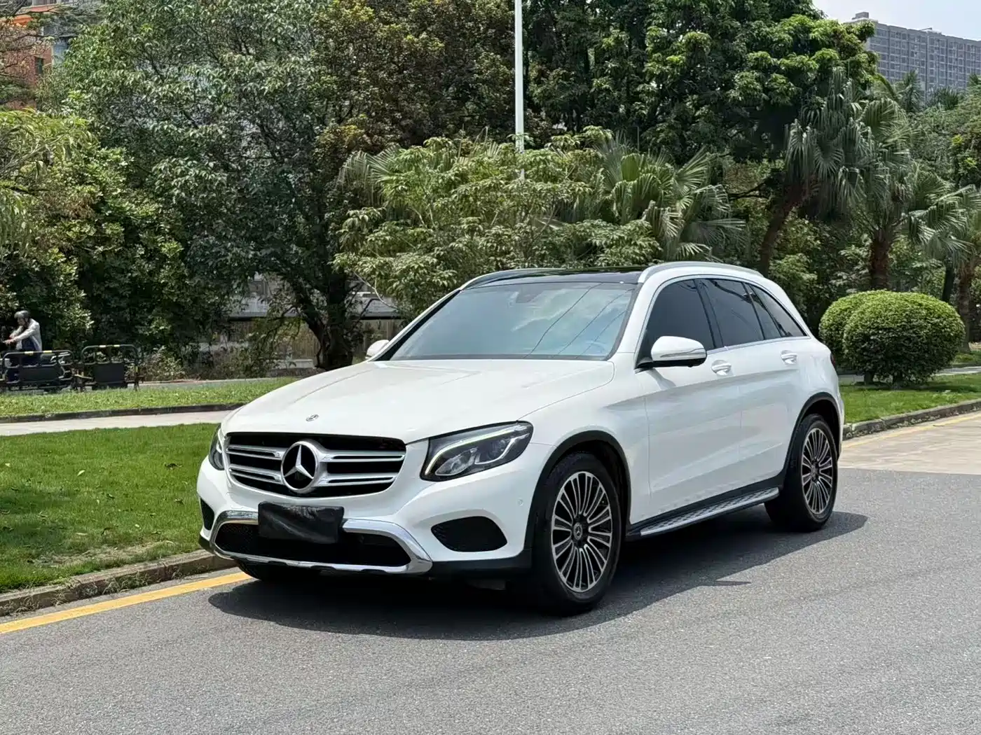 Mercedes-Benz GLC 2018 Facelift GLC 200 4MATIC