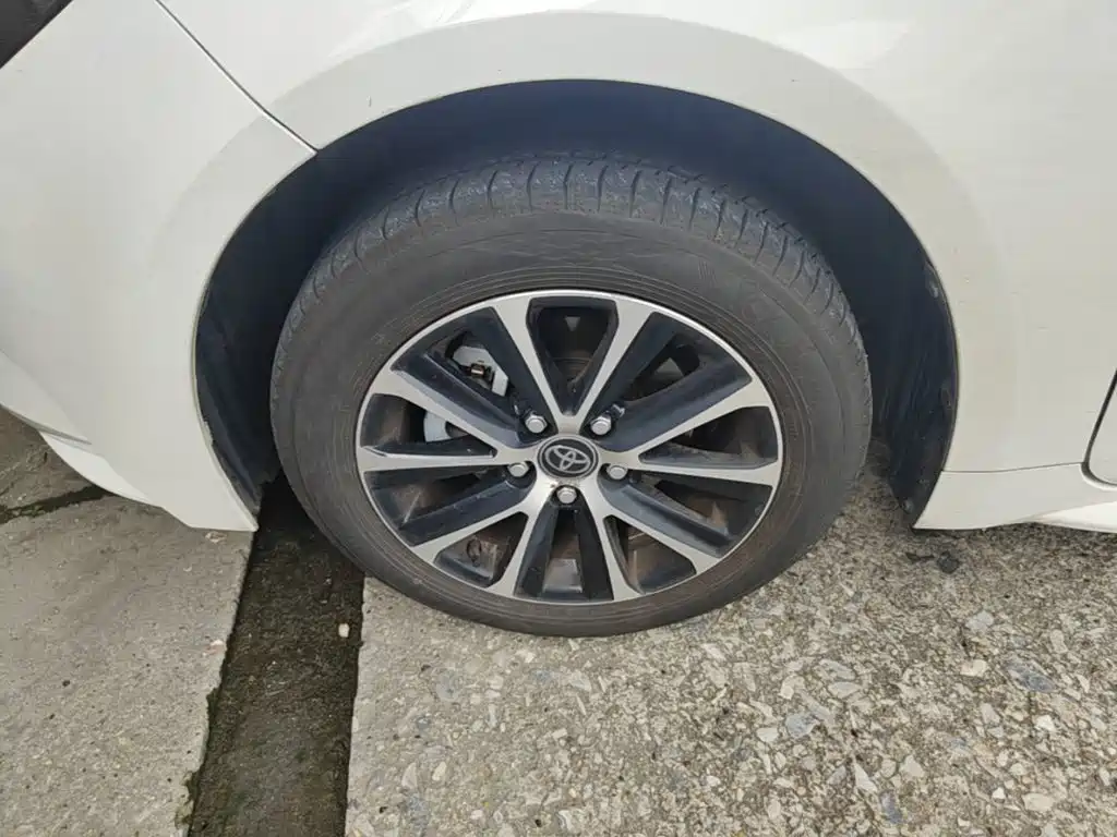 Toyota Levin 2025 2024 185T CVT Luxury Edition