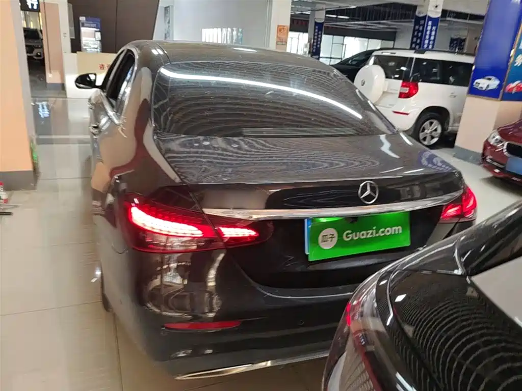Mercedes-Benz E-Class 2021 E 300 L Sport Fashion фото 6