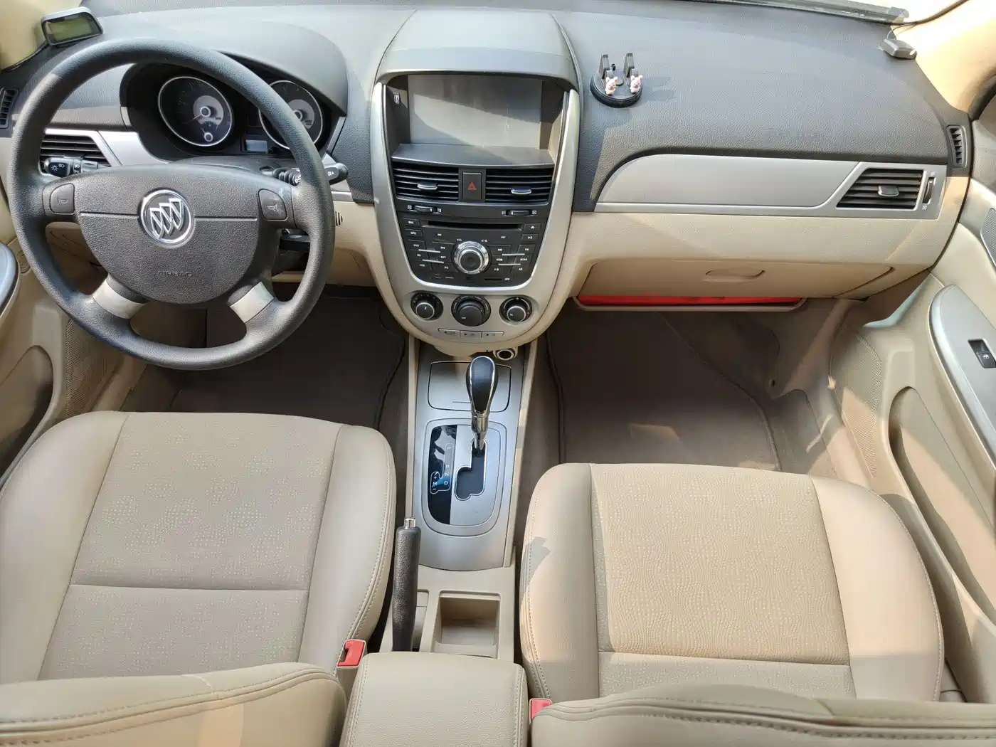 Buick Excelle 2013 1.5L Automatic Classic фото 18
