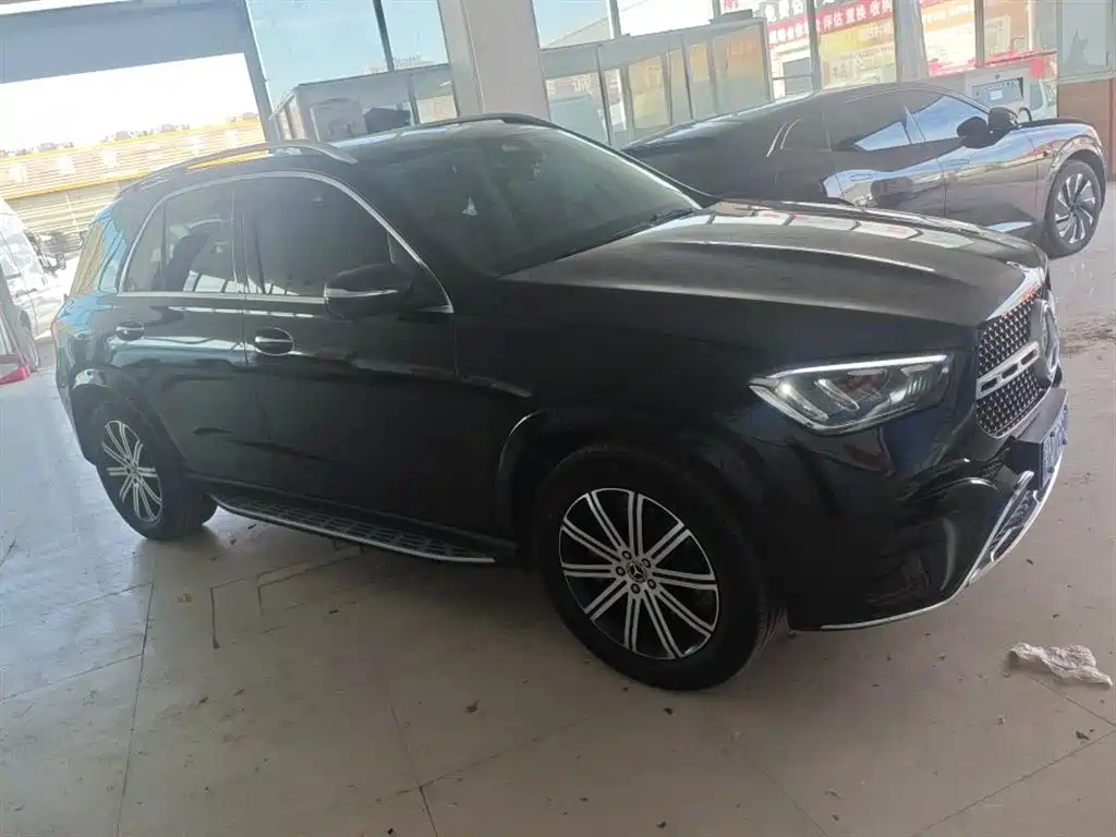 Mercedes-Benz GLE 2026 GLE 350 4MATIC Dynamic фото 2