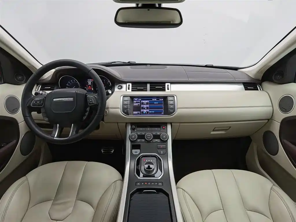 Land Rover Range Rover Evoque (Import) 2012 2.0T 5-door Premium Edition фото 5