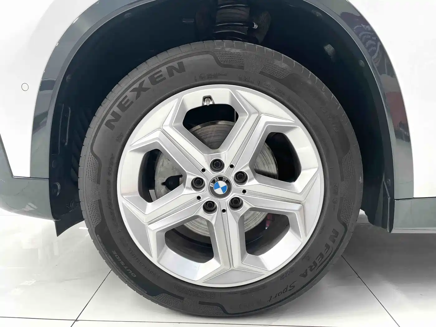 BMW X1 2023 sDrive20Li X Design Package фото 13