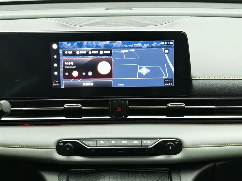 GAC Trumpchi Trumpchi Emkoo 2021 270T DCT J16 Edition фото 12