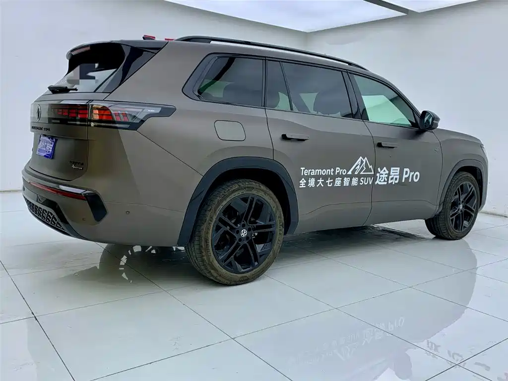 Volkswagen Teramont 2025 Teramont Pro 450TSI 4WD Summit Edition фото 5