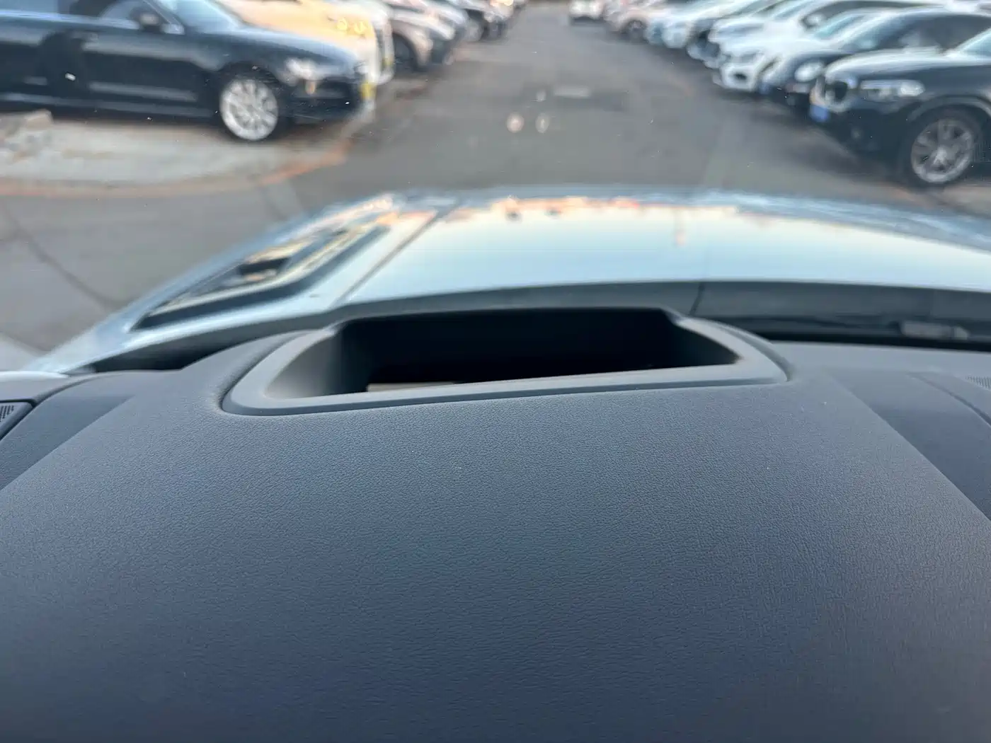Land Rover Range Rover Sport 2022 3.0 L6 Gloss Black Edition фото 15