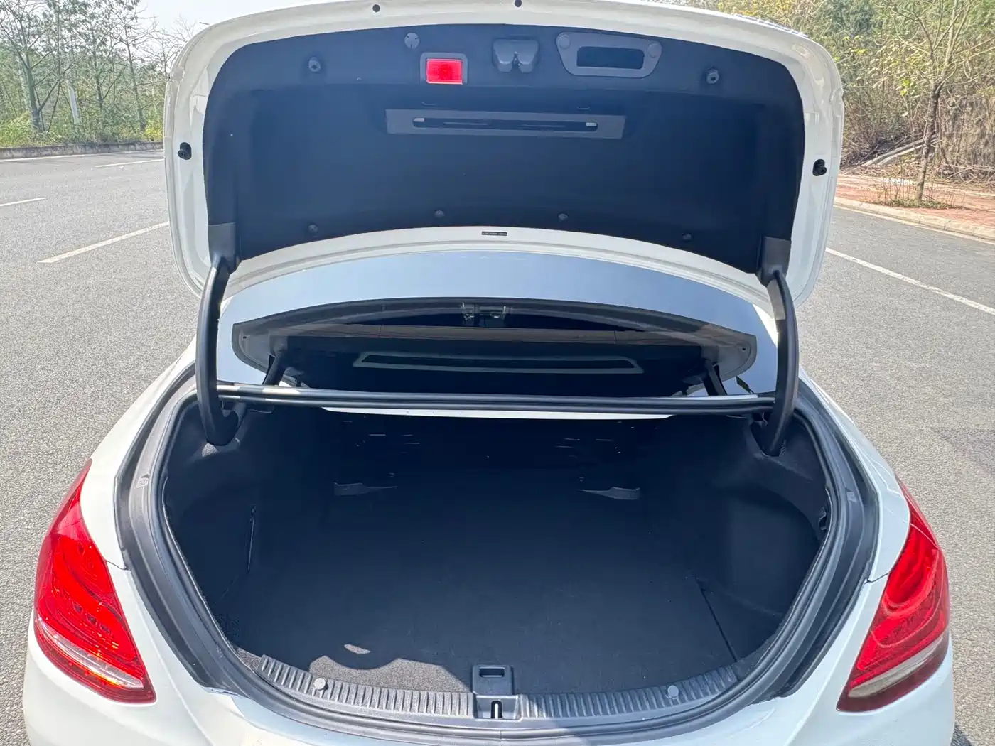 Mercedes-Benz C-Class 2017 C 180 L фото 14