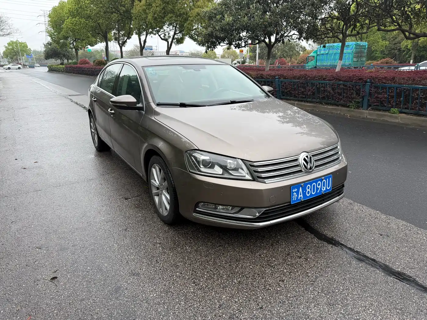 Volkswagen Magotan 2013 2.0TSI Premium фото 3