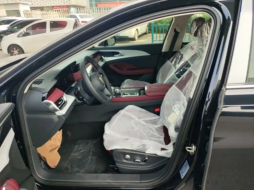 Hongqi H5 PHEV 2026 2025 170 Super Hybrid Edition