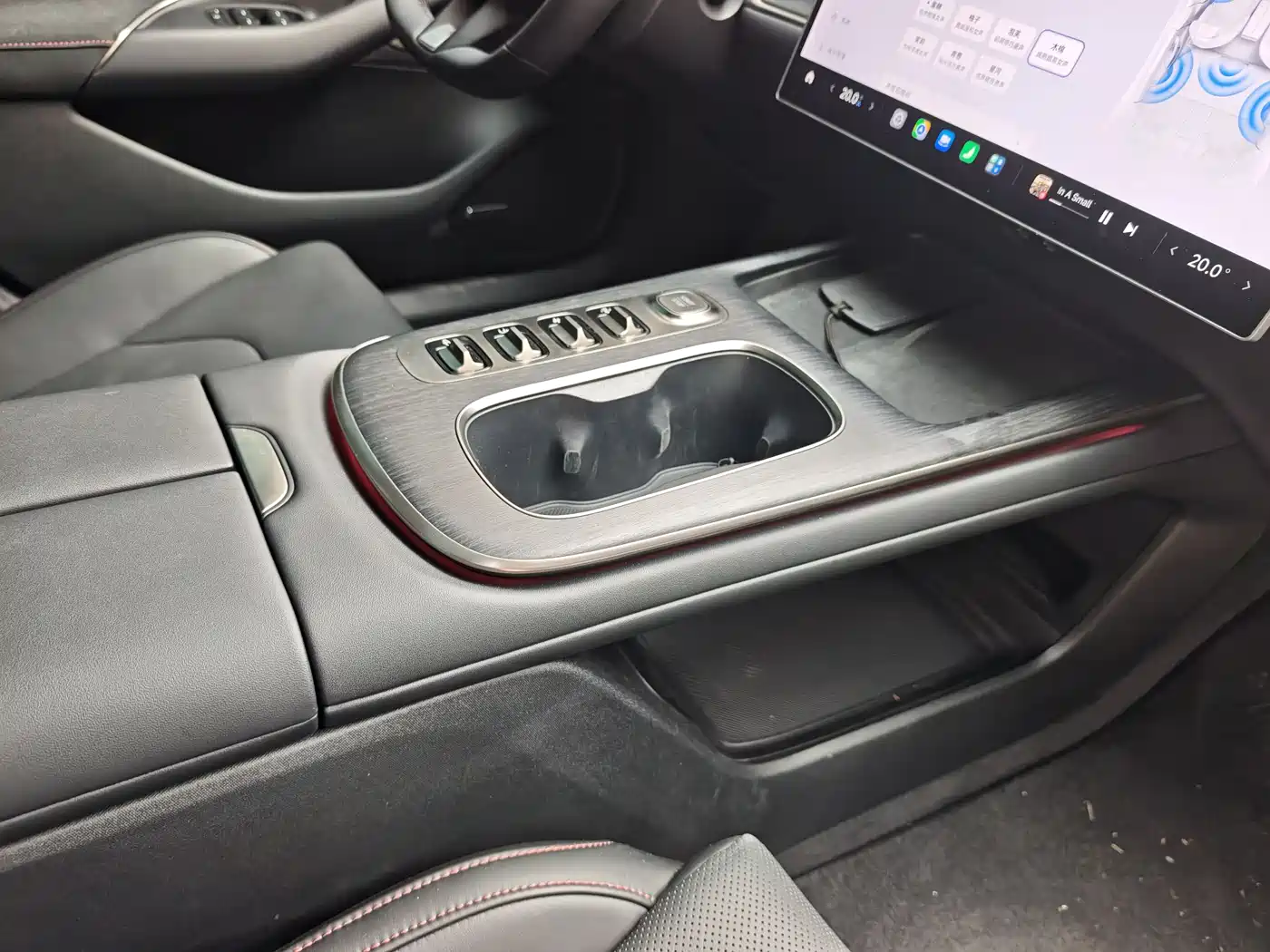 Xiaomi Auto Xiaomi SU7 2024 AWD Extended Range Advanced Smart Driving Max Edition фото 11