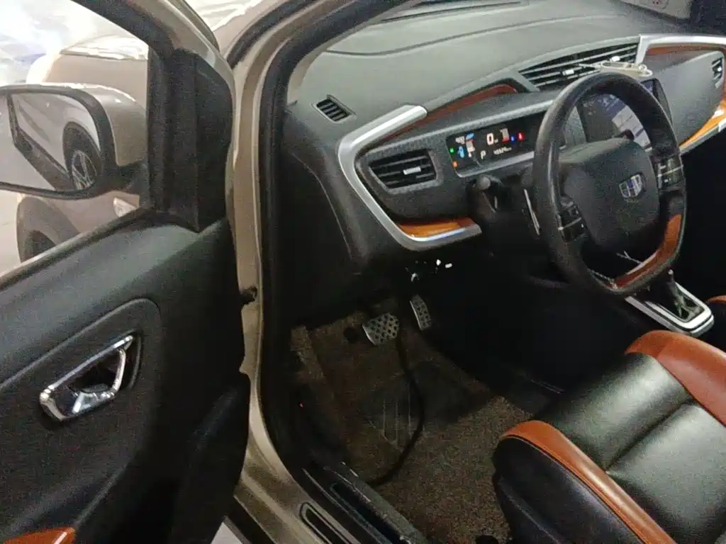 Geely Yuanjing X1 2017 2017 1.3L Auto Player Edition