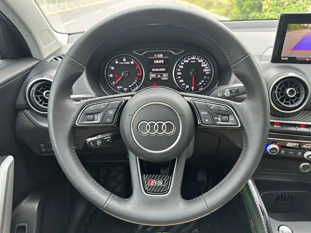 Audi Q2L 2020 35 TFSI Progressive Dynamic Model фото 11
