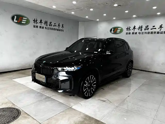 BMW BMW X5 2025 Model xDrive 40Li M Sport Blackout Package
