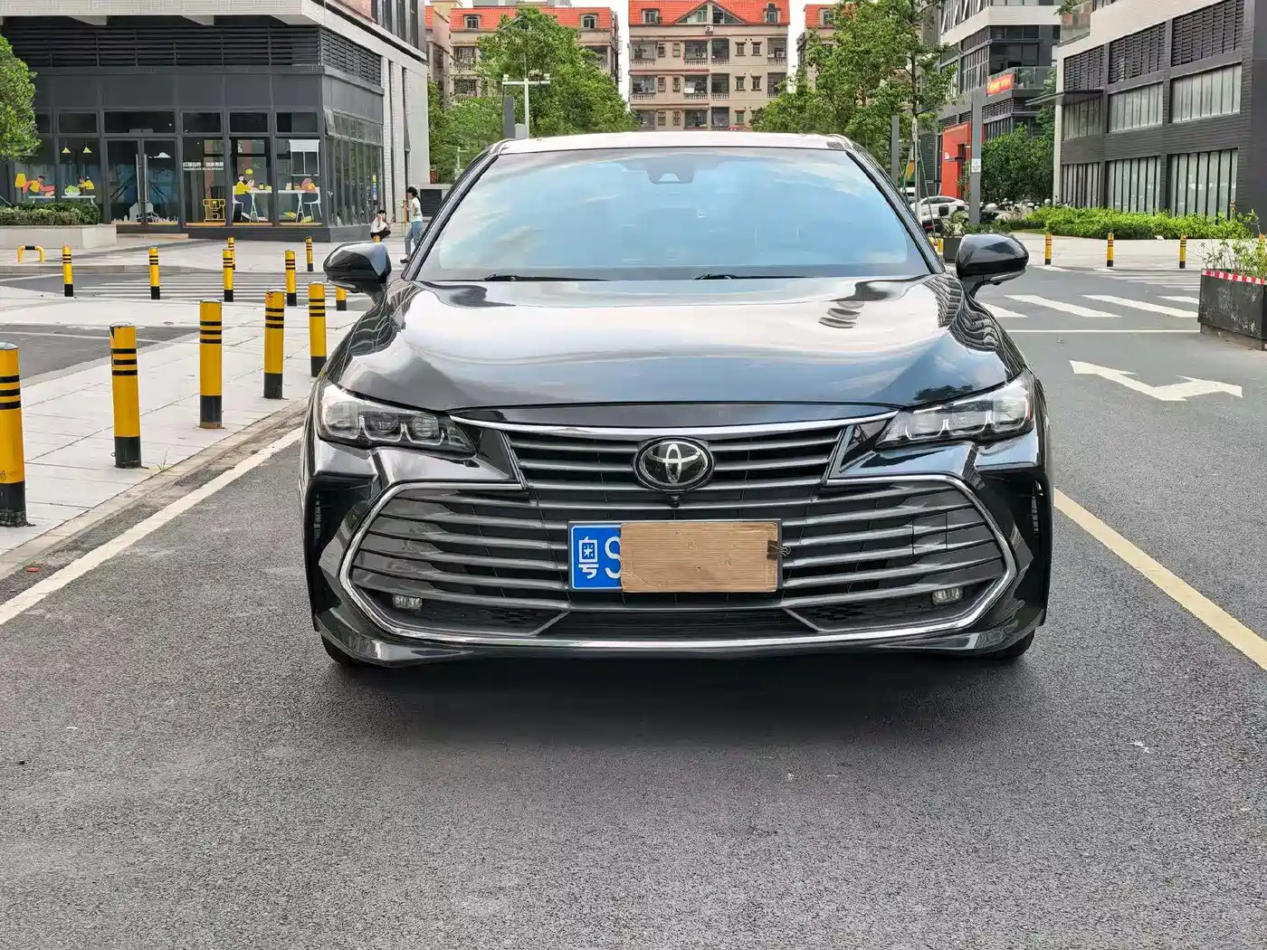 Toyota Avalon 2019 2.0L Luxury Edition (China VI) фото 2