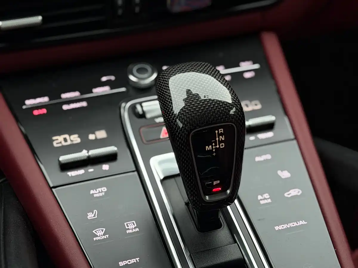 Porsche Cayenne 2019 Cayenne 3.0T фото 8