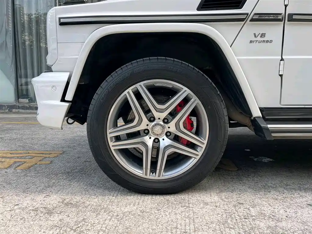 Mercedes-Benz G-Class AMG 2016 AMG G 63 фото 6