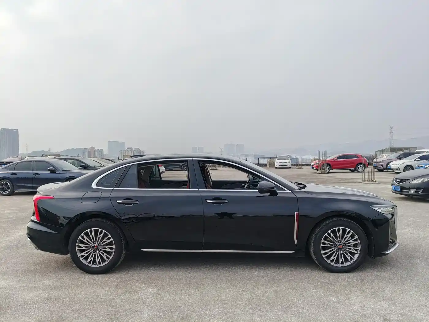 Hongqi HONGQI H5
