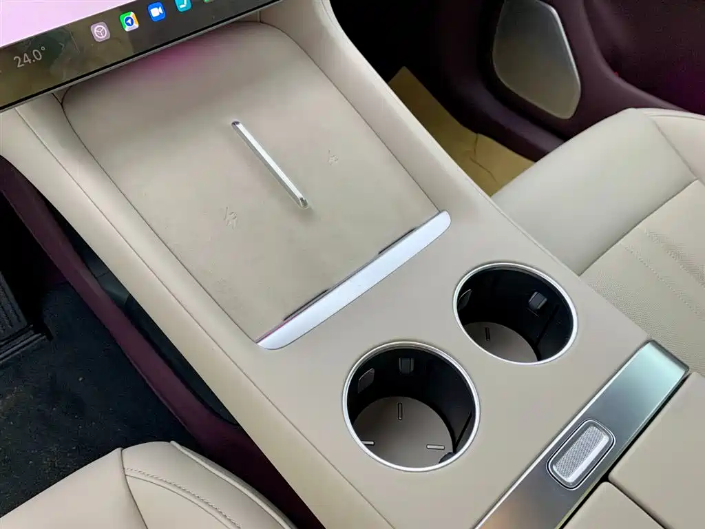 Xiaomi Auto Xiaomi YU7 2025 Extended Range RWD Edition фото 23